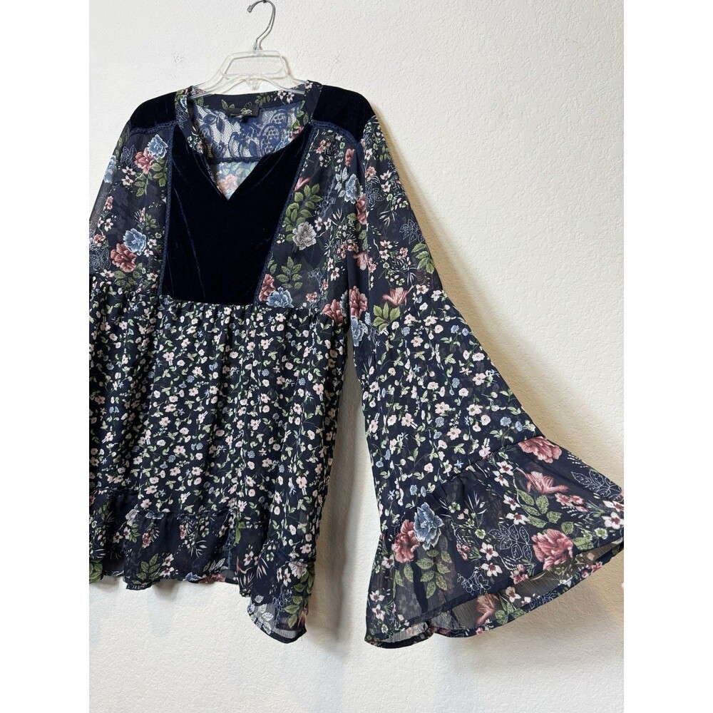 Suzanne Betro Plus Size Weekend Blue Floral Chiffon Lace Velour Boho Blouse 3X - Picture 7 of 10